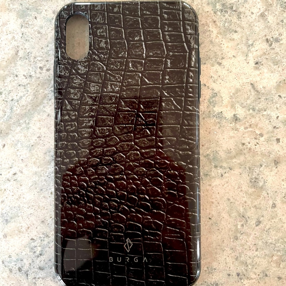 iPhone XS Max case - black croc design, smooth finish